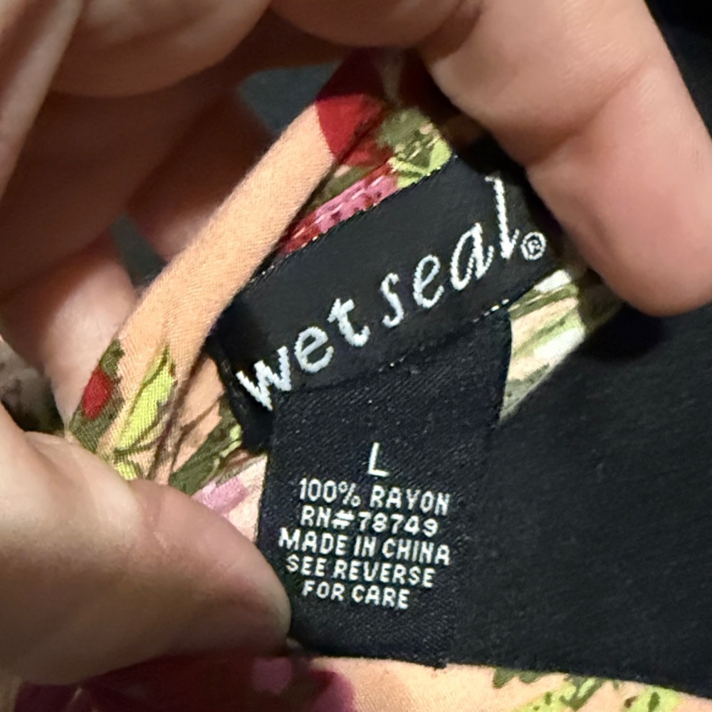 Wet Seal Floral Tie-Front Blouse - Picture 5 of 5